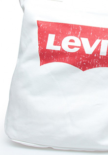 Geanta Levis