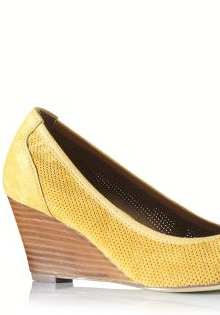 Pantofi primavara 2012: Piele perforata
